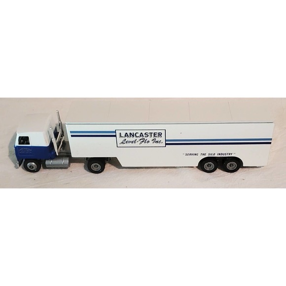 Winross Lancaster Level Flo Mack Diecast Truck 1/64 Scale Silo - Picture 2 of 3